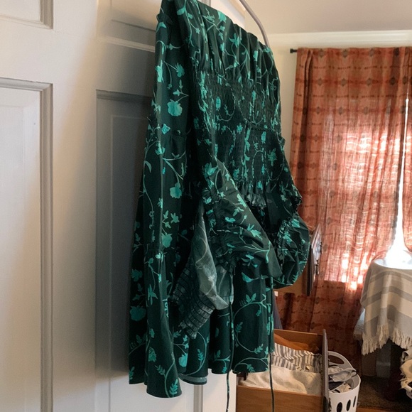 The Nesli Nap Dress - Emerald Botanical Poplin - Emerald Botanical Poplin / XS - Picture 2 of 3